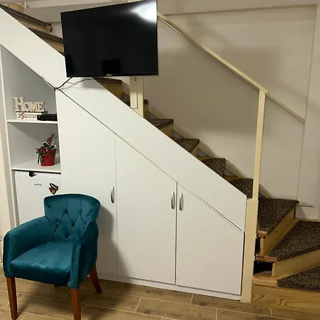 Krejovic アパート